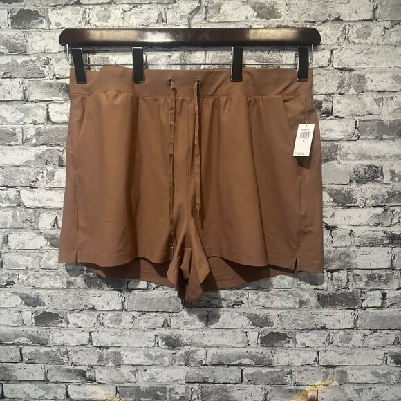 Old Navy Pants - NWT Old Navy Shorts High Rise Power Soft 3 in 1 Tan Size XL
